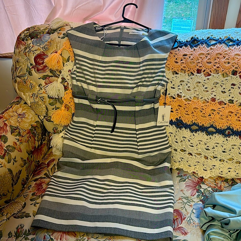 Never worn dress tag still on it!